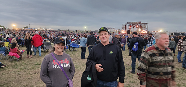 LukeBryan Murdock 09282022d