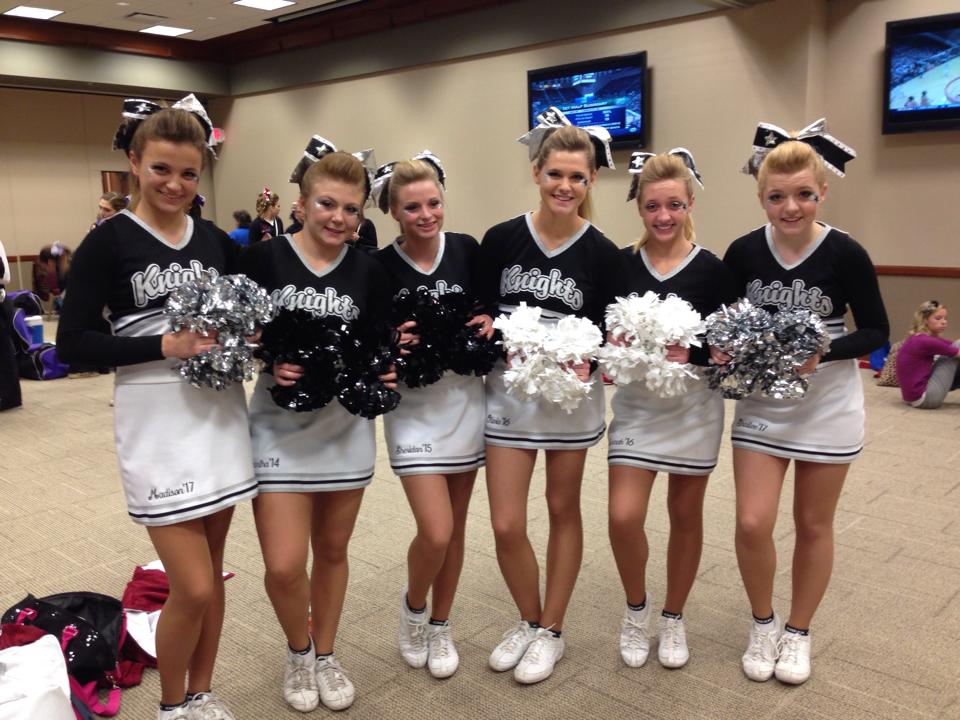 EM Cheerleaders