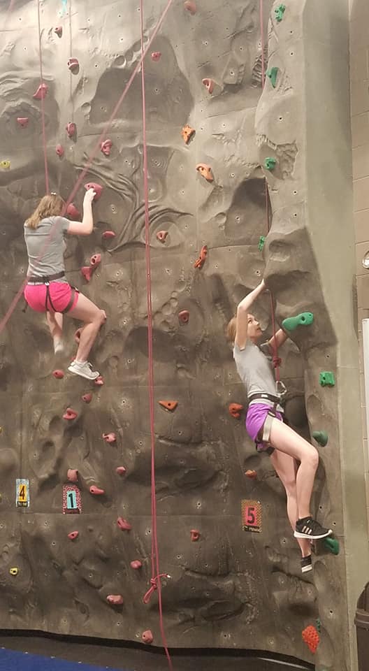 Post Prom2018 RockCliming