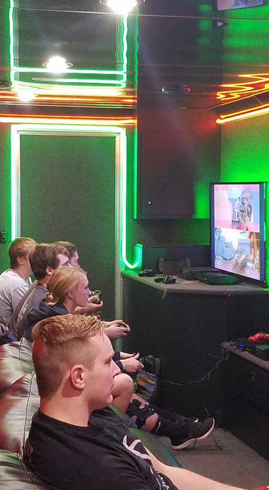 Post Prom2018 VideoGameBus