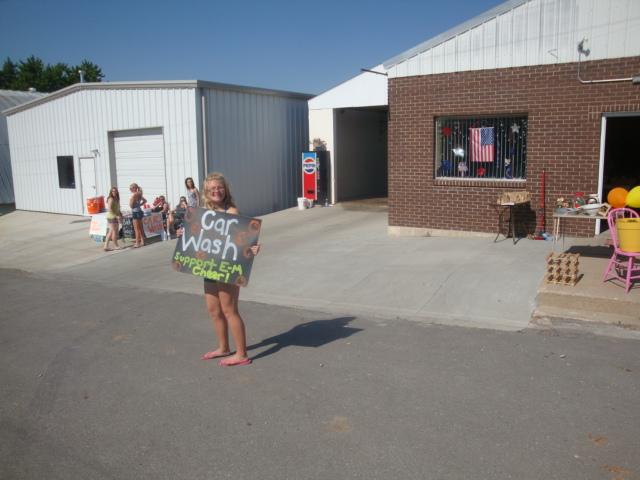 Cheerleaders carwash