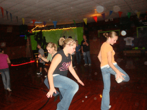 JR_-_dancing